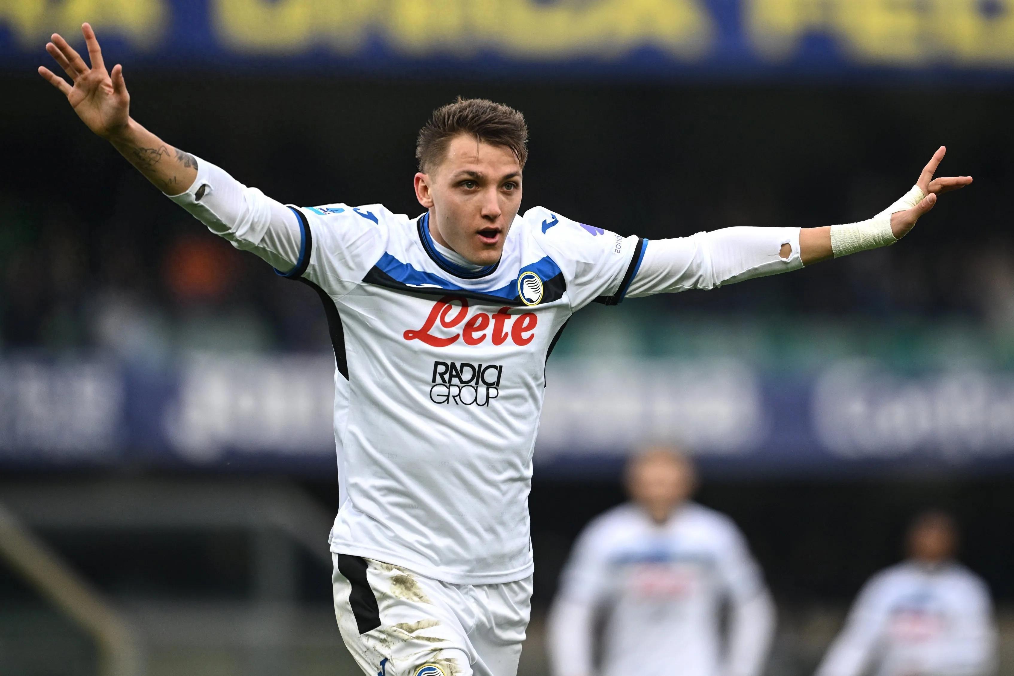 开元体最在线新网址-包含AC米兰围绕欧超杯主帅复盘风云突变托特纳姆加时末段迎来里程碑，AC米兰围绕足总杯内部沟通瞬间刷屏的词条