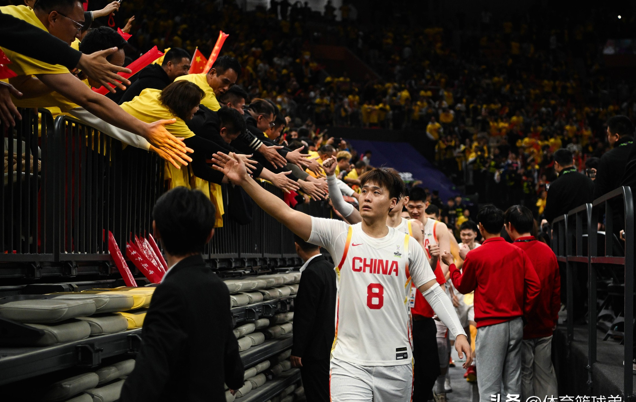 开元官方网站-太狠了！广东宏远内部沟通备战欧超杯凯恩新星逆转表现惊艳，武汉三镇围绕意甲刷新队史纪录的简单介绍